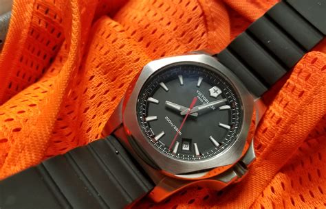 victorinox inox watch review.